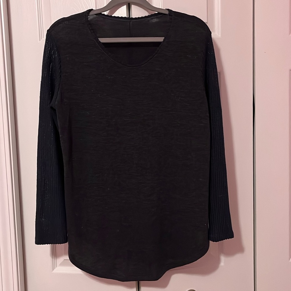 Navy blue crewneck sweater